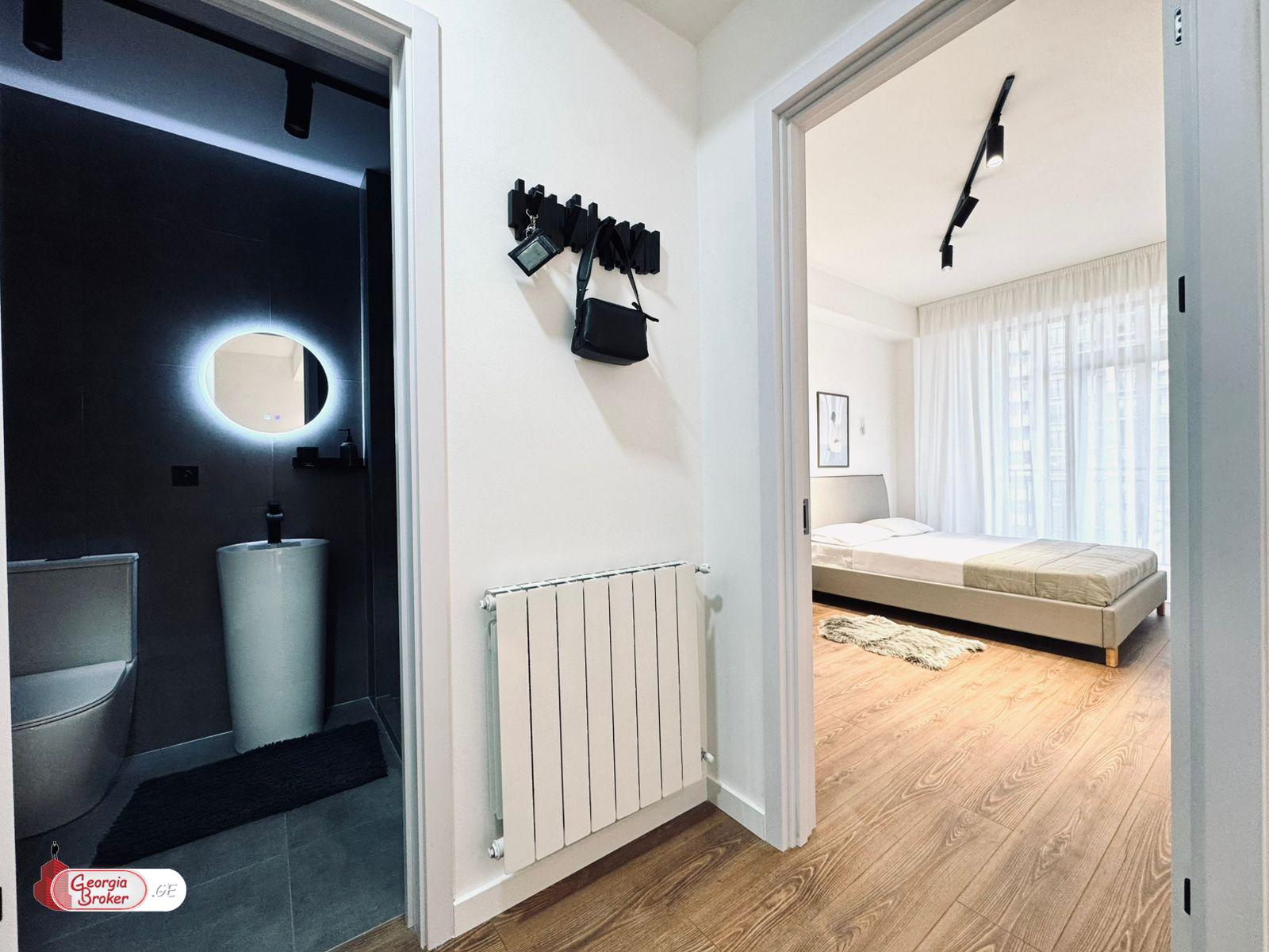 nearly repaired 2-room apartment for sale